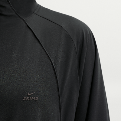 NikeSKIMS Stretch Nylon Women's Oversized Jacket. Nike.com